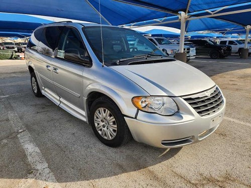 2007 Chrysler Town & Country LWB LX