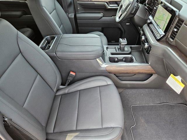 2026 GMC Sierra 1500 SLT - Photo 11