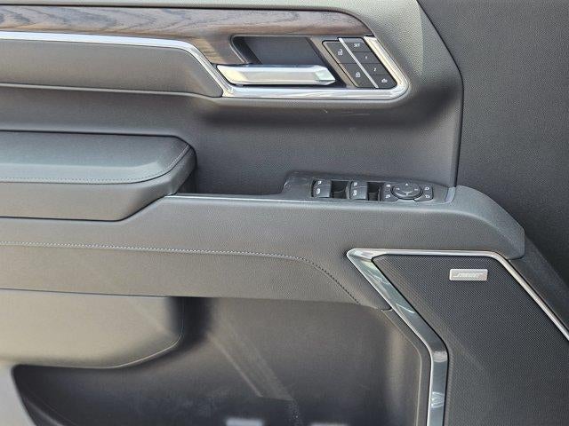 2026 GMC Sierra 1500 SLT - Photo 17
