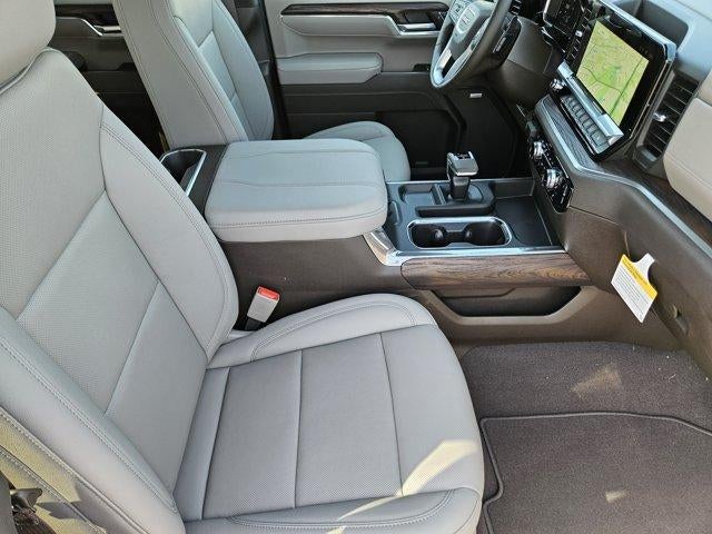 2026 GMC Sierra 1500 SLT - Photo 10