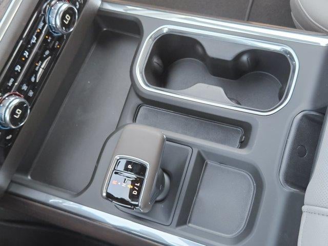 2026 GMC Sierra 1500 SLT - Photo 15