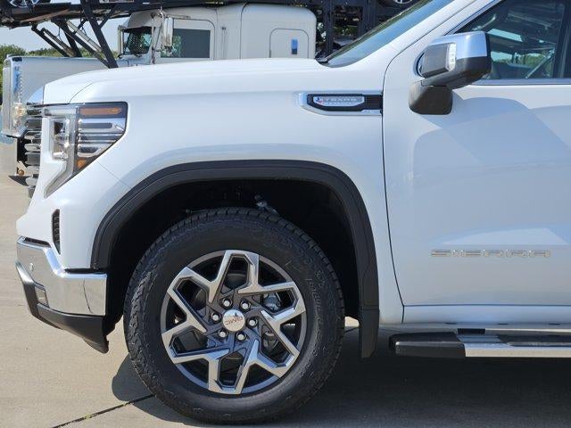 2026 GMC Sierra 1500 SLT - Photo 6