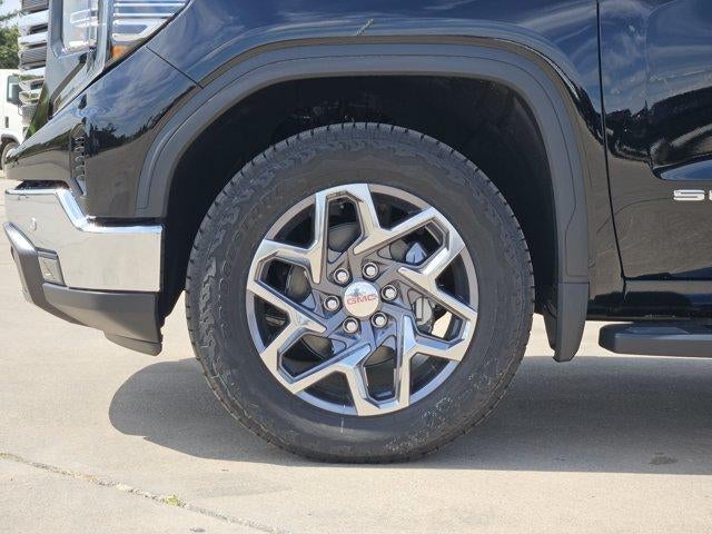 2026 GMC Sierra 1500 SLT - Photo 7