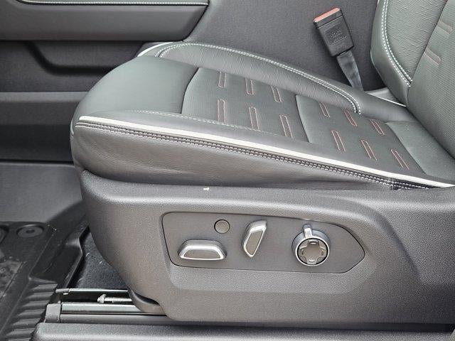2026 GMC Sierra 1500 AT4X - Photo 17