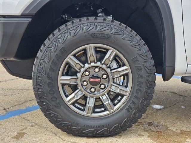 2026 GMC Sierra 1500 AT4X - Photo 7