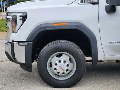 2024 GMC Sierra 3500 HD Chassis Cab Pro