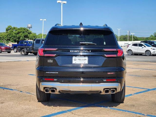 2025 GMC Acadia Denali