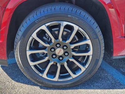 2020 GMC Acadia Denali