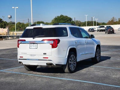 2023 GMC Acadia Denali