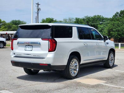 2023 GMC Yukon XL Denali