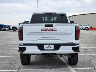 2024 GMC Sierra 2500 HD AT4