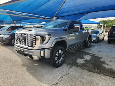 2024 GMC Sierra 2500 HD Denali