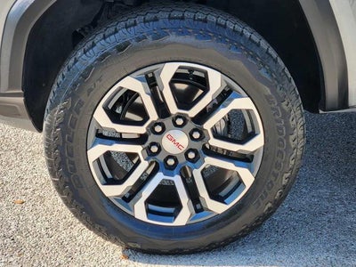 2023 GMC Canyon AT4