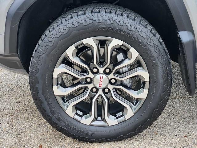 2024 GMC Canyon Denali