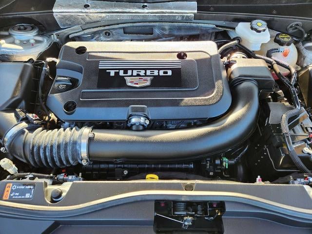 2025 Cadillac XT4 Premium Luxury