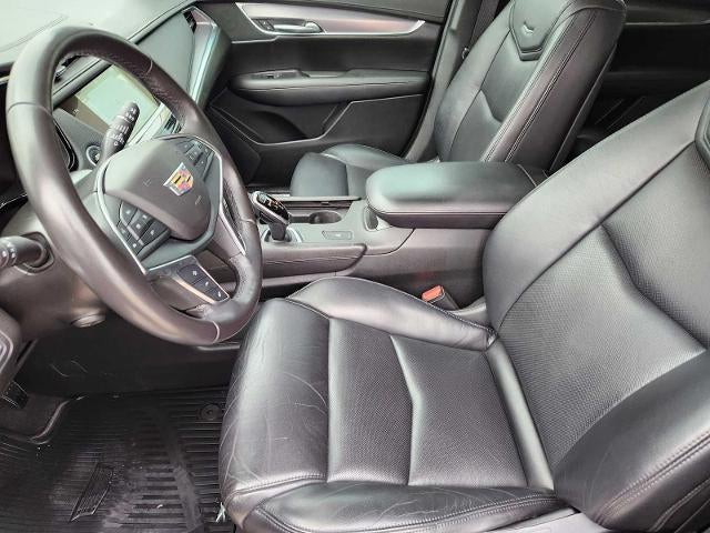 2018 Cadillac XT5 Luxury FWD