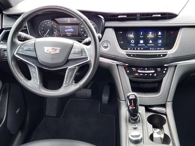 2022 Cadillac XT5 Premium Luxury