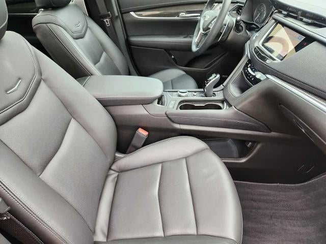 2025 Cadillac XT5 Sport