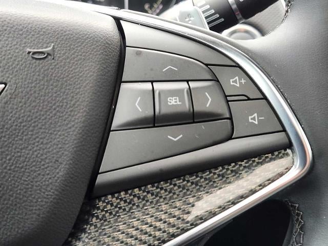 2025 Cadillac XT5 Sport