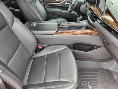 2024 Cadillac Escalade ESV Luxury
