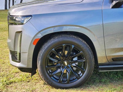 2022 Cadillac Escalade Sport