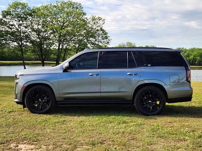 2022 Cadillac Escalade Sport