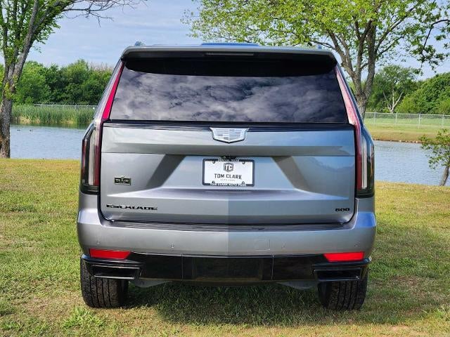 2022 Cadillac Escalade Sport