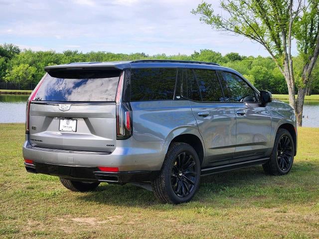 2022 Cadillac Escalade Sport