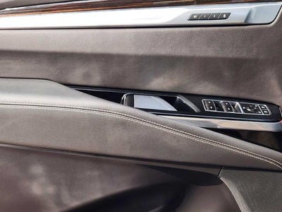 2025 Cadillac Escalade Premium Luxury