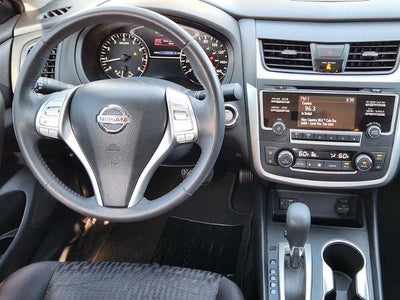 2017 Nissan Altima 2.5 SV