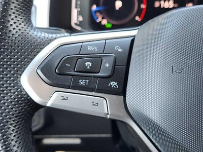 2023 Volkswagen Atlas Cross Sport 3.6L V6 SEL Premium R-Line