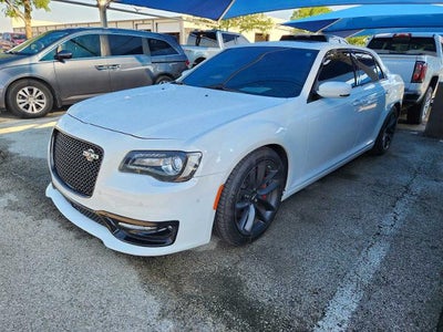 2023 Chrysler 300 300C