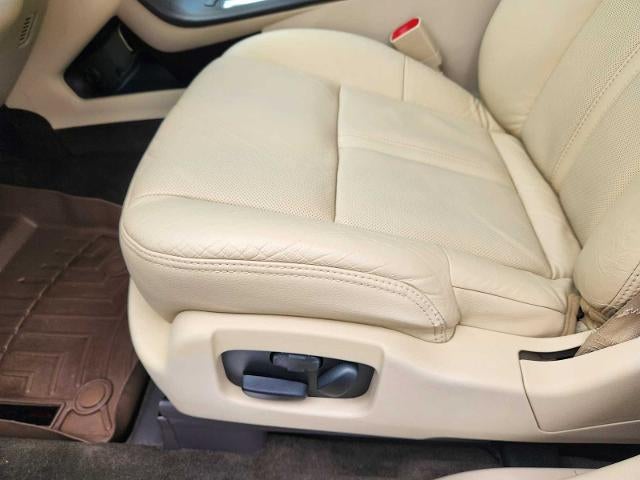 2018 Lincoln MKT Reserve