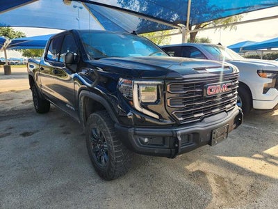2024 GMC Sierra 1500 AT4X
