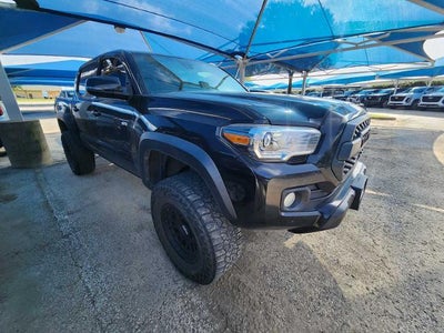2022 Toyota Tacoma 4WD SR