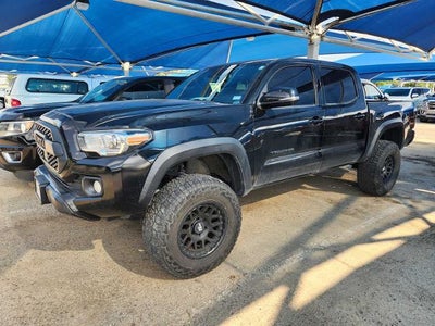 2022 Toyota Tacoma 4WD SR