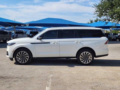 2025 Lincoln Navigator Black Label
