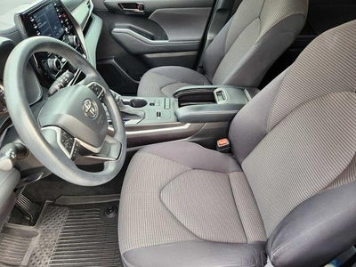 2022 Toyota Highlander L