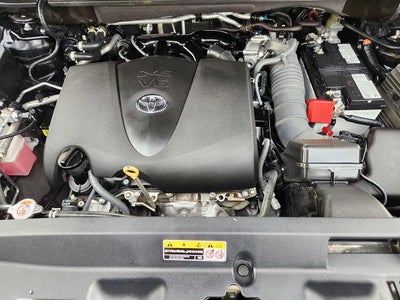2022 Toyota Highlander L