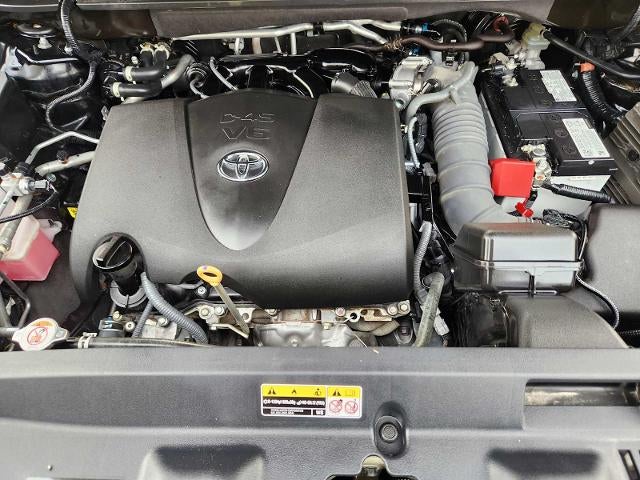 2022 Toyota Highlander L