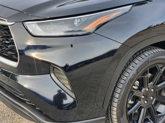 2022 Toyota Highlander L