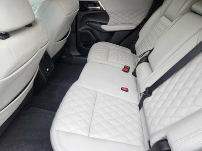 2024 Mitsubishi Outlander SEL
