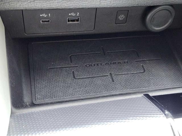 2024 Mitsubishi Outlander SEL