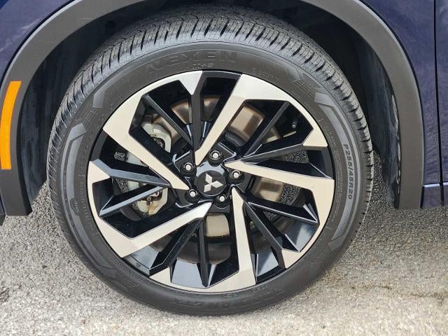 2024 Mitsubishi Outlander SEL