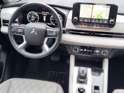 2024 Mitsubishi Outlander SEL