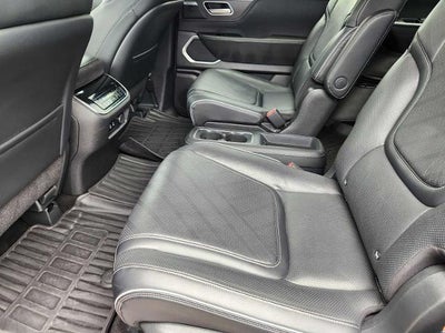2025 INFINITI QX80 LUXE