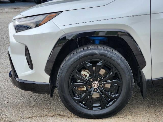 2024 Toyota RAV4 Hybrid SE