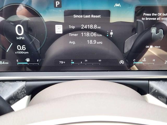 2025 Genesis G90 e-SC