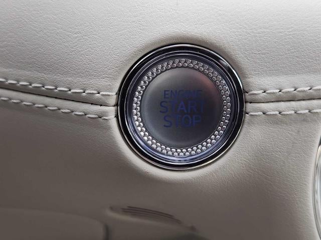 2025 Genesis G90 e-SC