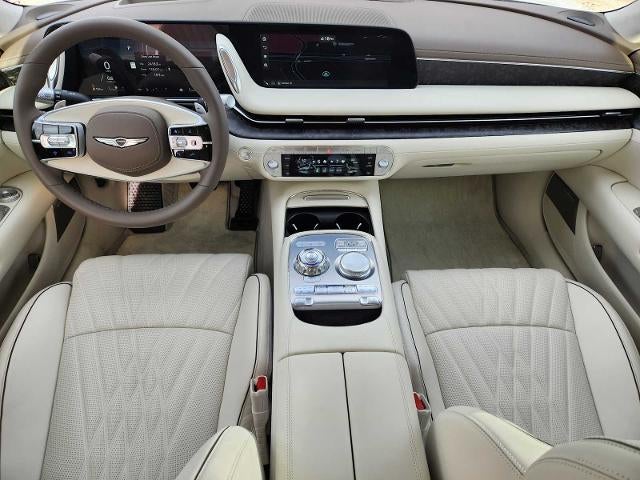 2025 Genesis G90 e-SC